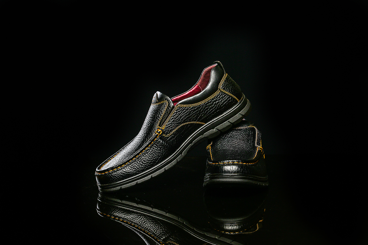 皮鞋（图ZMjQ2NzQ0MjA4） - 产品摄影 - 站酷设计师了了之一原创素材 - 站酷ZCOOL