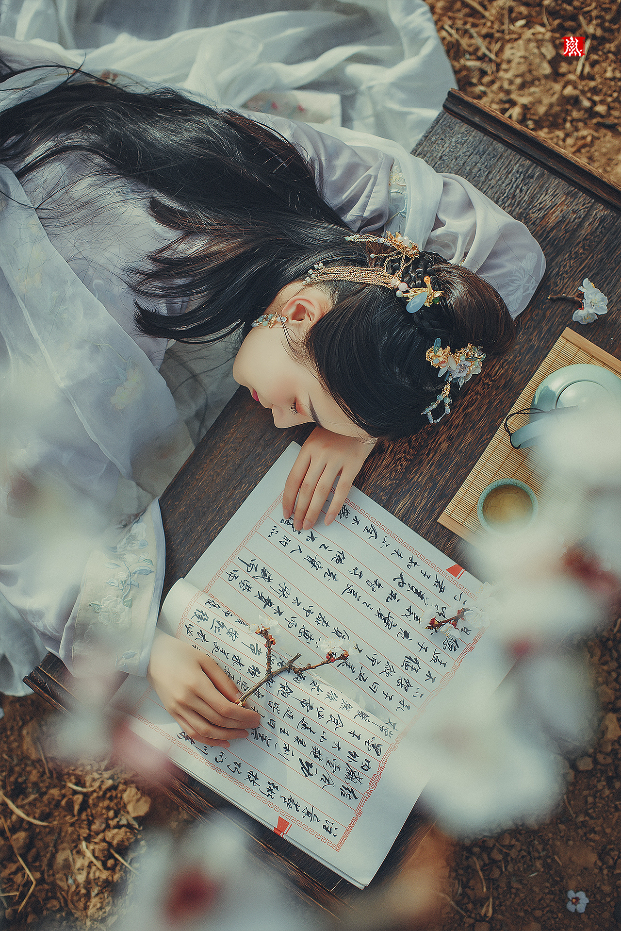 观书题记（图ZMTI1MTQwNDk2） - 人像摄影 - 站酷设计师摄影师林岚原创素材 - 站酷ZCOOL