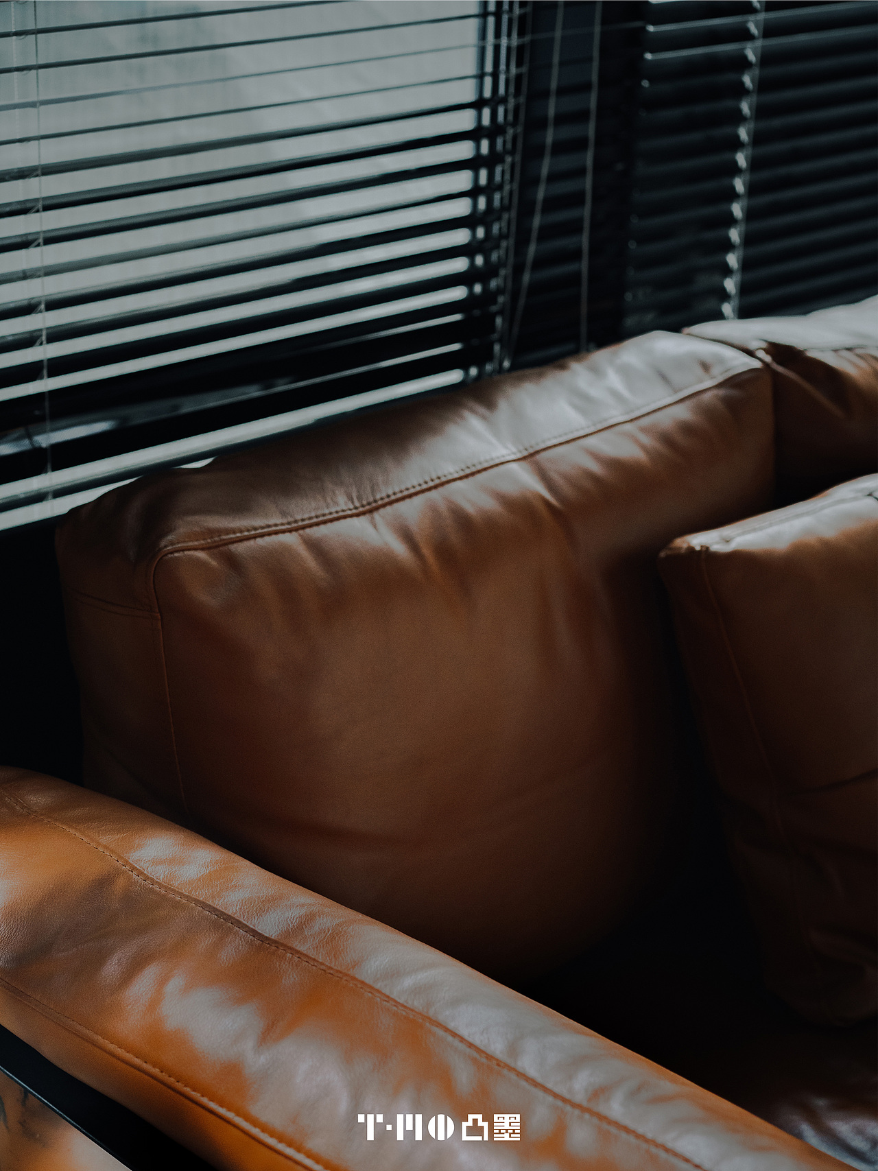 定制家具 | 皮质羽绒沙发 · 凸墨文化-空间设计