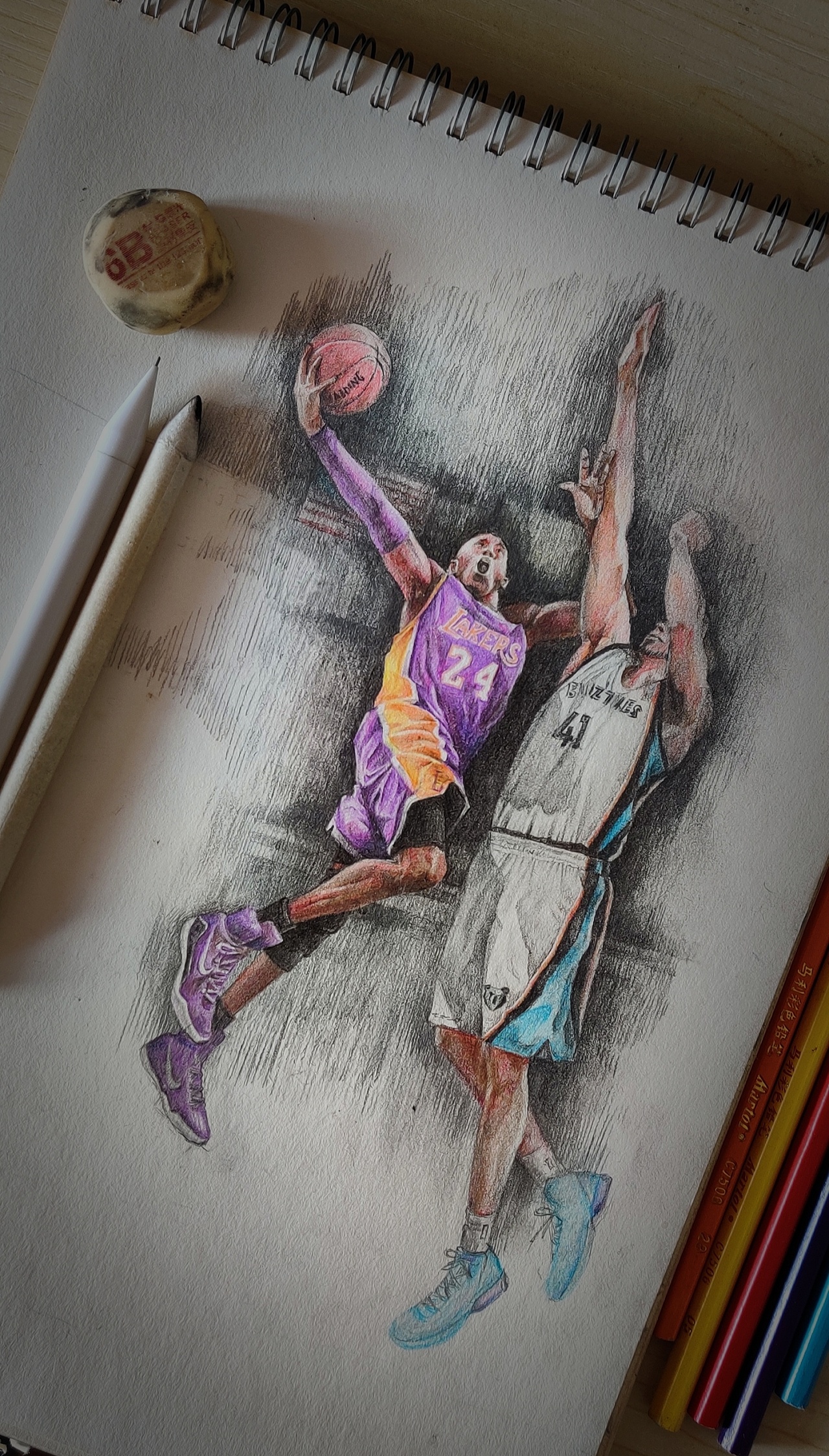 素描篮球人物图片