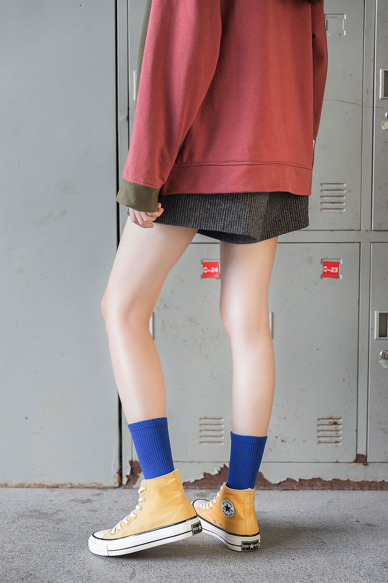 2019秋冬女袜中筒潮袜INS风袜子