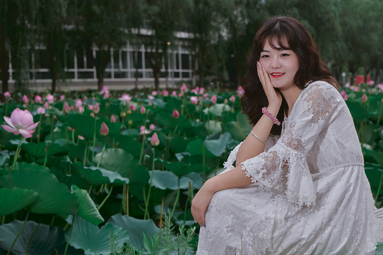 荷塘玉色（图ZMjYzMjc4MTE2） - 人像摄影 - 站酷设计师小明RX原创素材 - 站酷ZCOOL