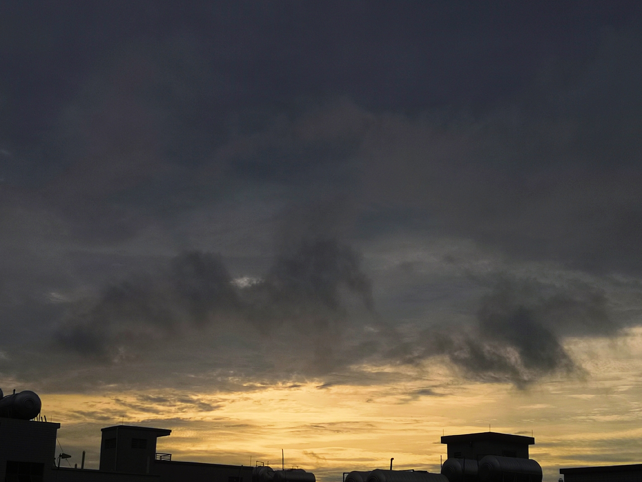 都是用手机拍的喜欢就关注一下吧嘻嘻