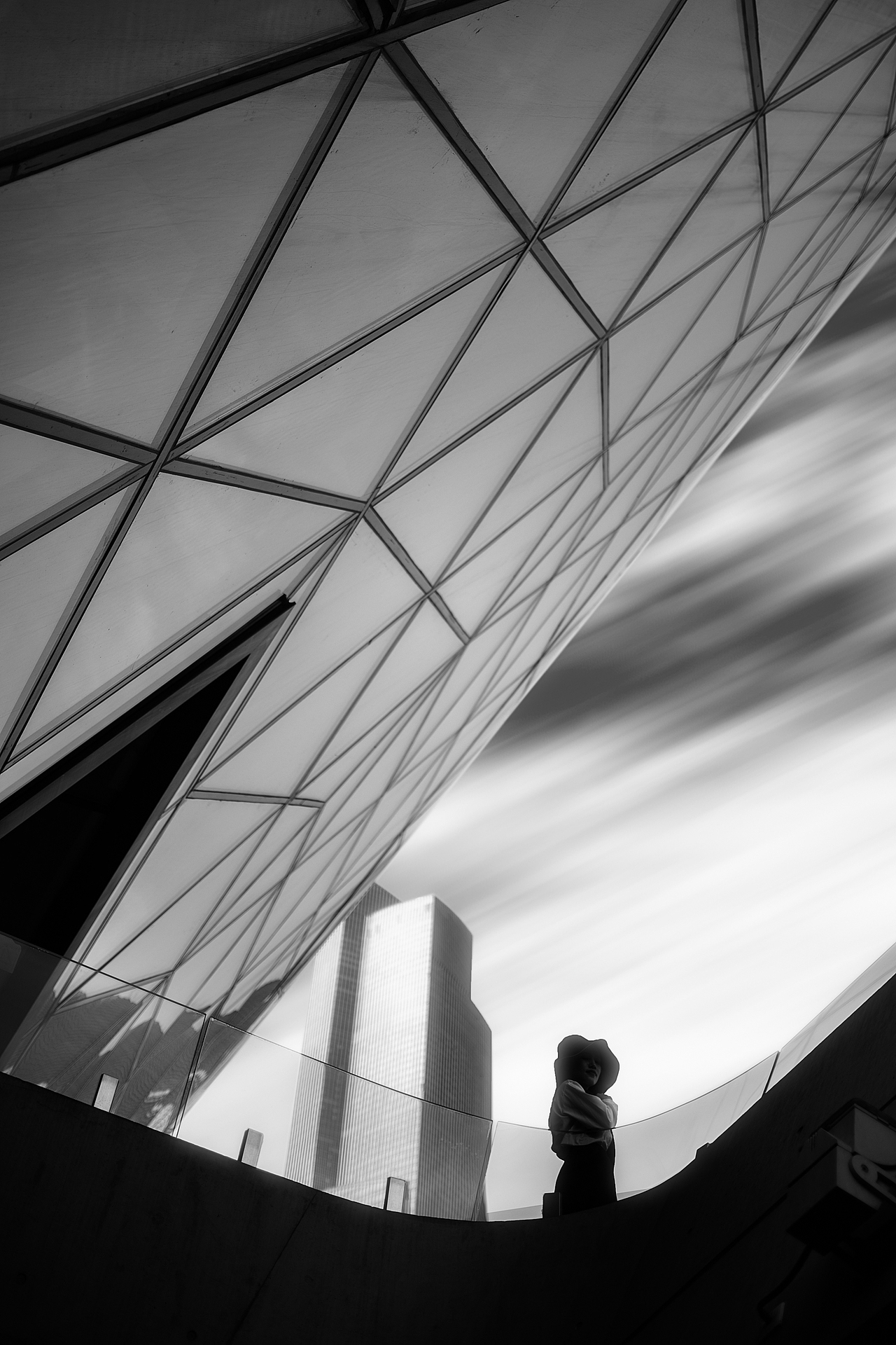 【人像】建筑人像寫真（圖ZMjMwOTIyNzcy） - 人像攝影 - 站酷設(shè)計師杰諾瓦原創(chuàng)素材 - 站酷ZCOOL