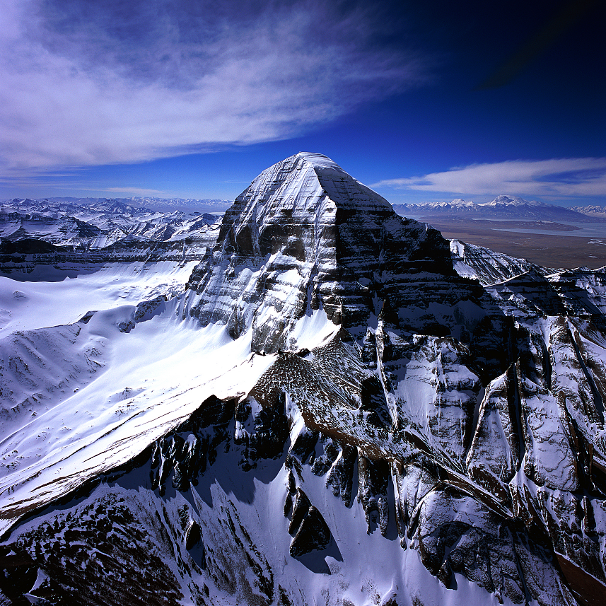 冈仁波齐-田捷砚航拍（图ZMTU1NzE4MTUy） - 风光摄影 - 站酷设计师中二的羊羊原创素材 - 站酷ZCOOL