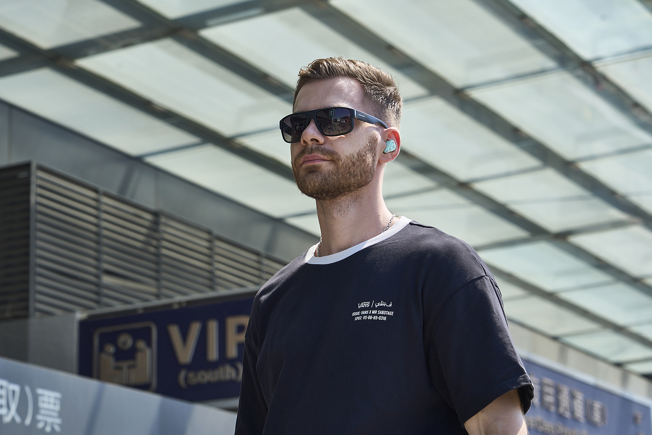 蓝牙耳机拍摄 外模亚马逊拍摄 晨摄影出品