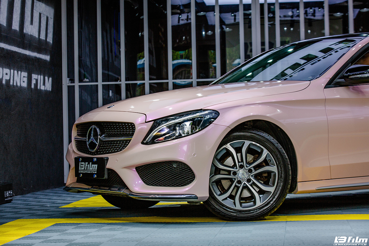 奔驰c200钻石胭脂红