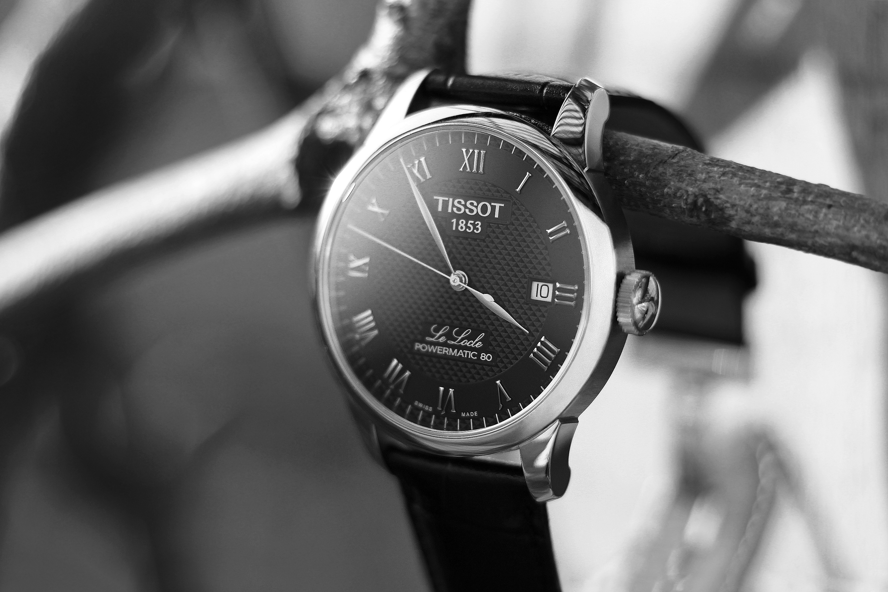 tissot 天梭力洛克系列皮带80机芯机械男表