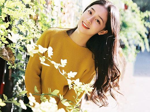 就 在 胡 同 里 走 一 走 /