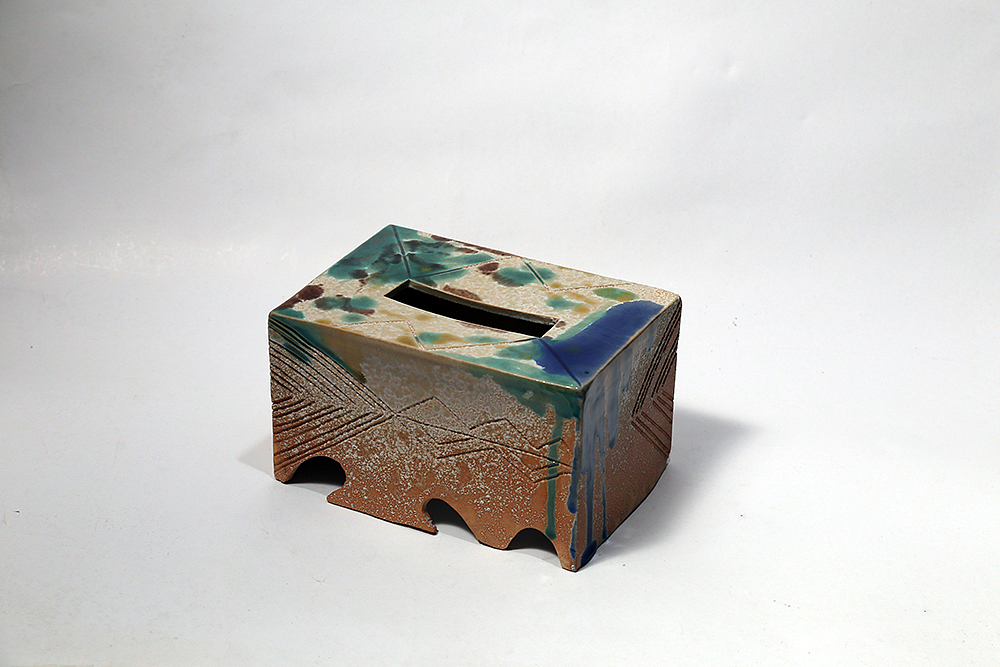 贵州民族大学2010级民族特招班陶艺课程作业展！（图ZMTAwNTY0NzI=） - 其他手工艺 - 站酷设计师王忠原创素材 - 站酷ZCOOL