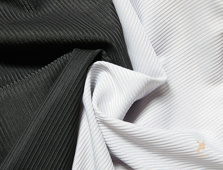 红豆内裤打底裤风格拍摄分享（图ZMzAzMDI4MzQ4） - 产品摄影 - 站酷设计师小乔视觉内衣摄影原创素材 - 站酷ZCOOL