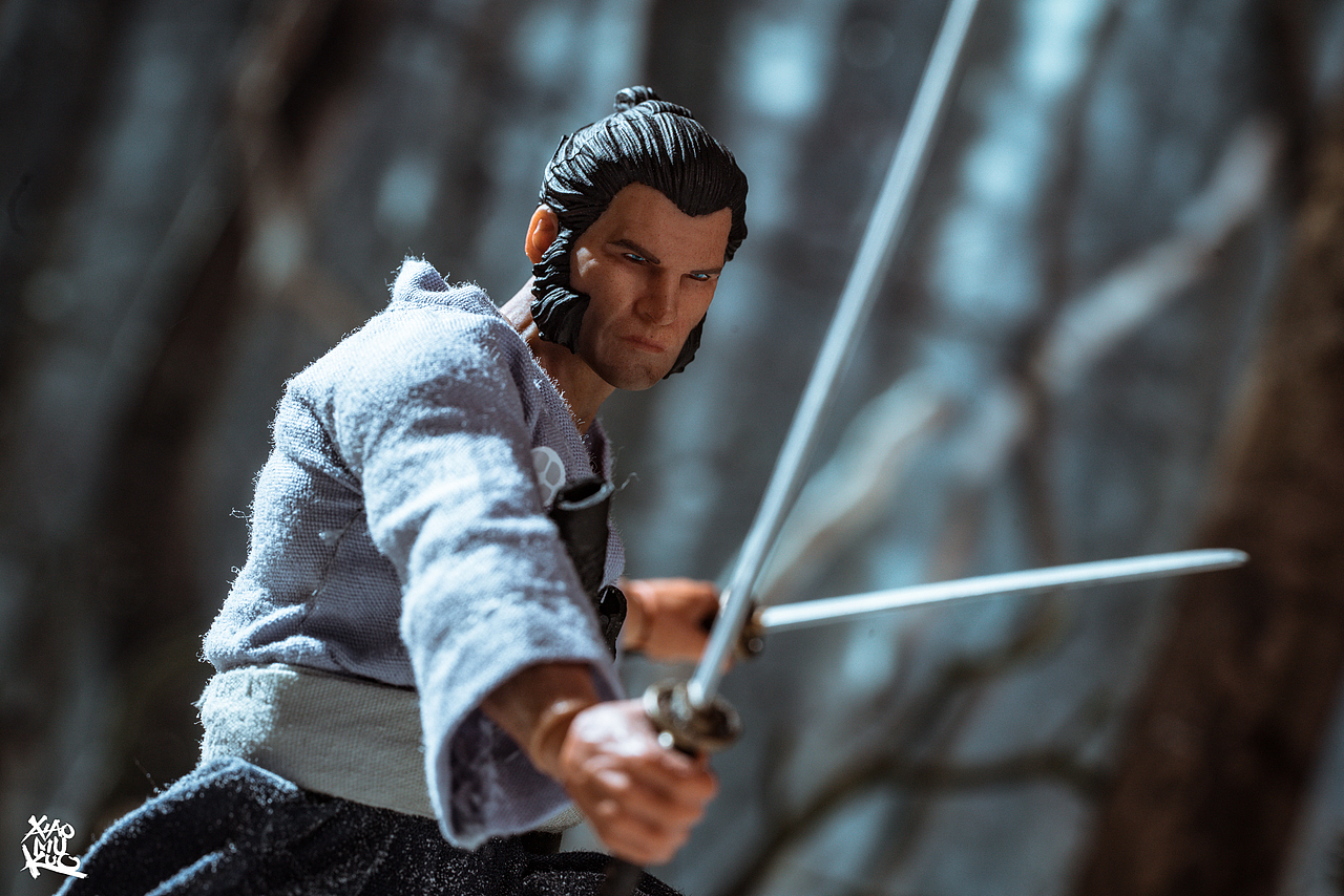 玩具摄影 mezco 武士金刚狼（附带实景拍摄花絮）（图ZMTQ0MDU2MDk2） - 风光摄影 - 站酷设计师玩具人小木原创素材 - 站酷ZCOOL