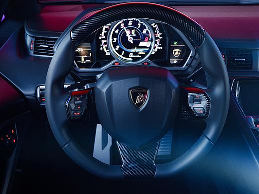 Lamborghini_LP700