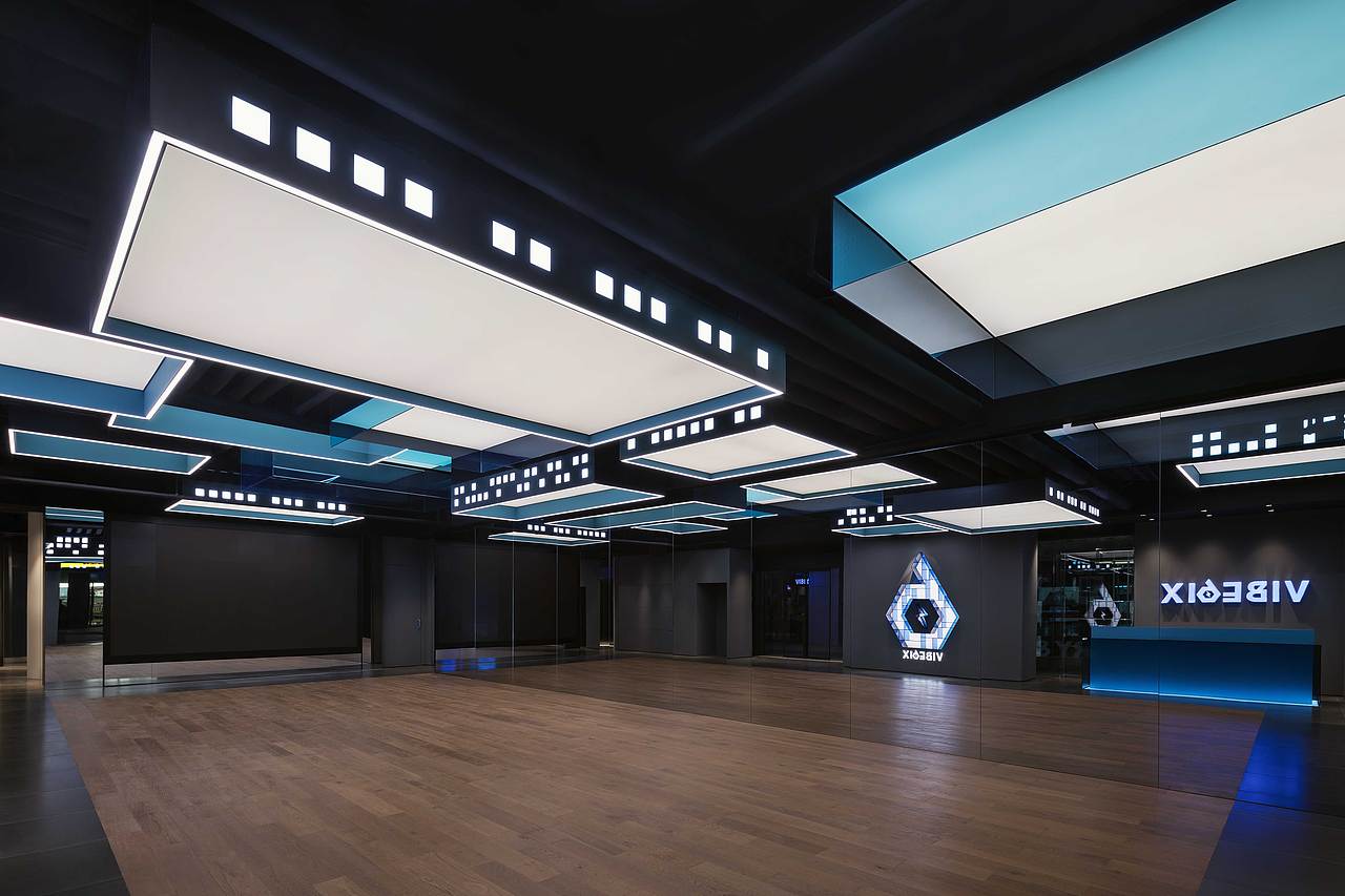 三里屯嘻哈帮室内设计修脏