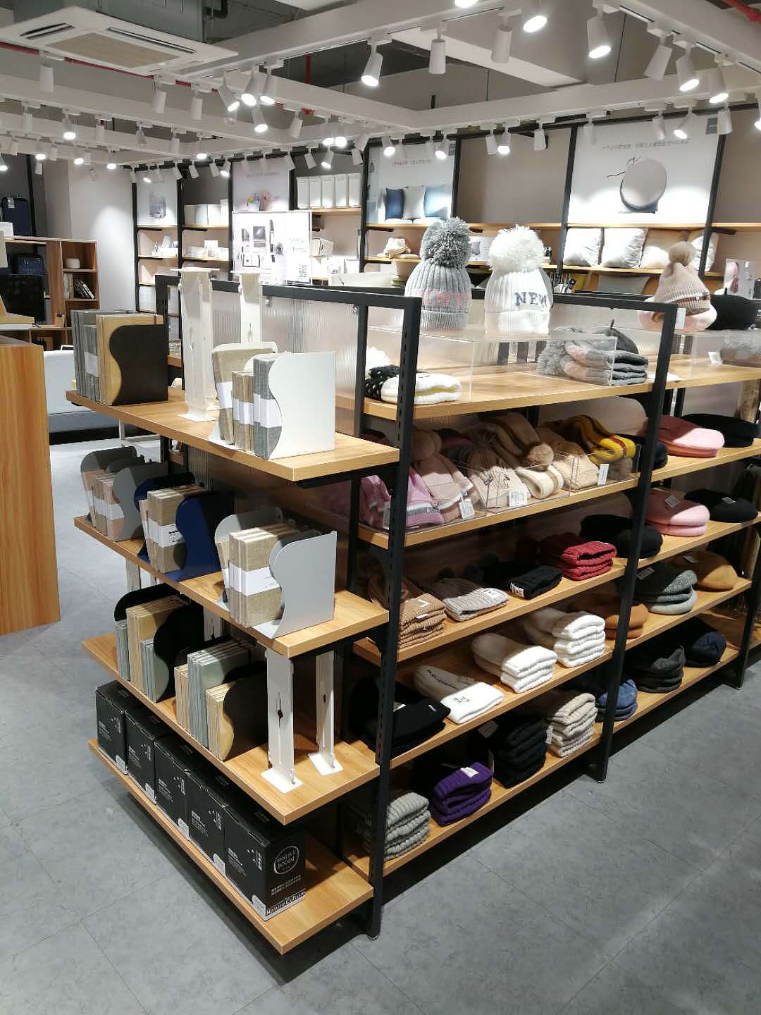 nome名创优品货架诺米货架免费布局_广州大唐