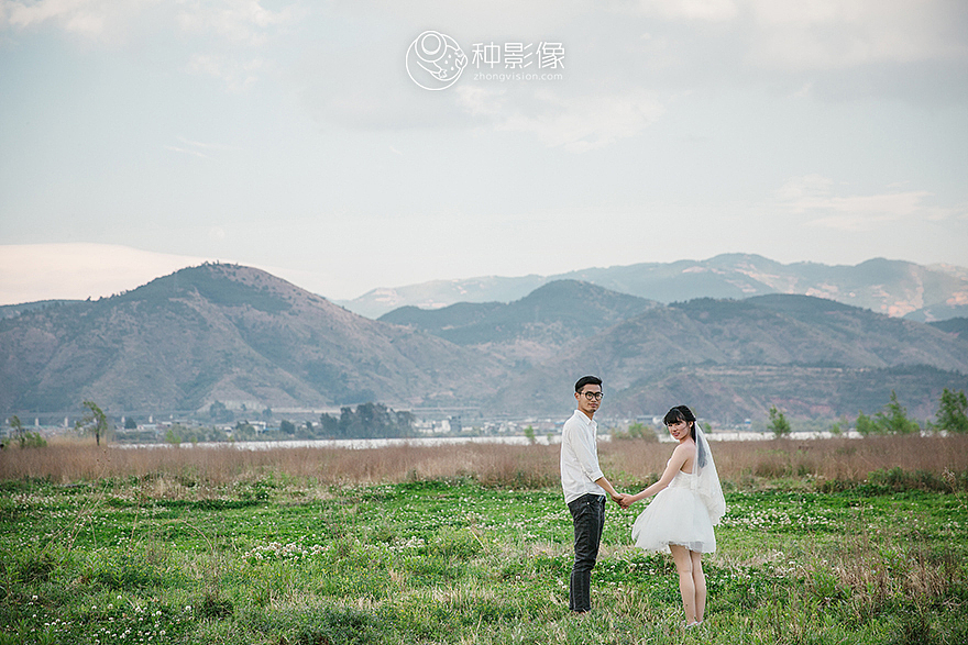 ［种影像］我只要有你的诗和远方（图ZNDg1NDIxOTI=） - 人像摄影 - 站酷设计师种影像工作室原创素材 - 站酷ZCOOL