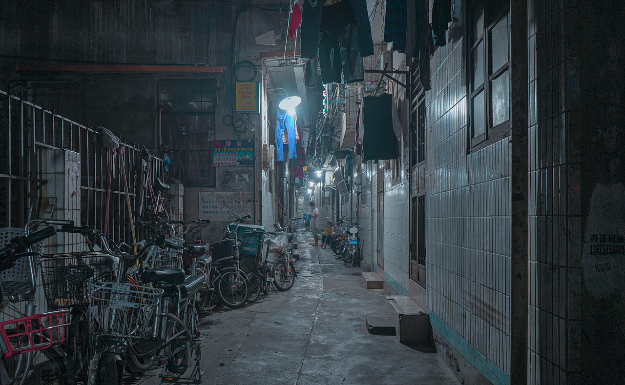 镜观·广州城中村（图ZMTUwOTgxMDI0） - 环境/建筑摄影 - 站酷设计师泡泡几原创素材 - 站酷ZCOOL