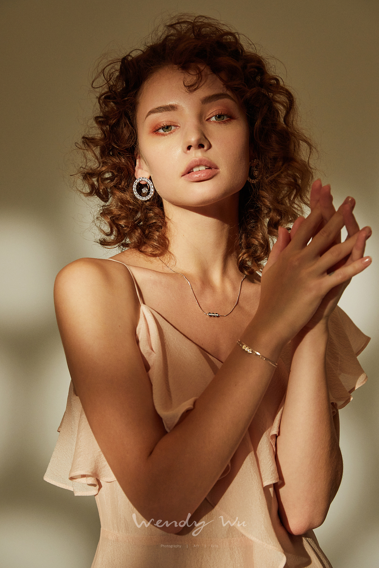 uni.j 饰品-广告拍摄