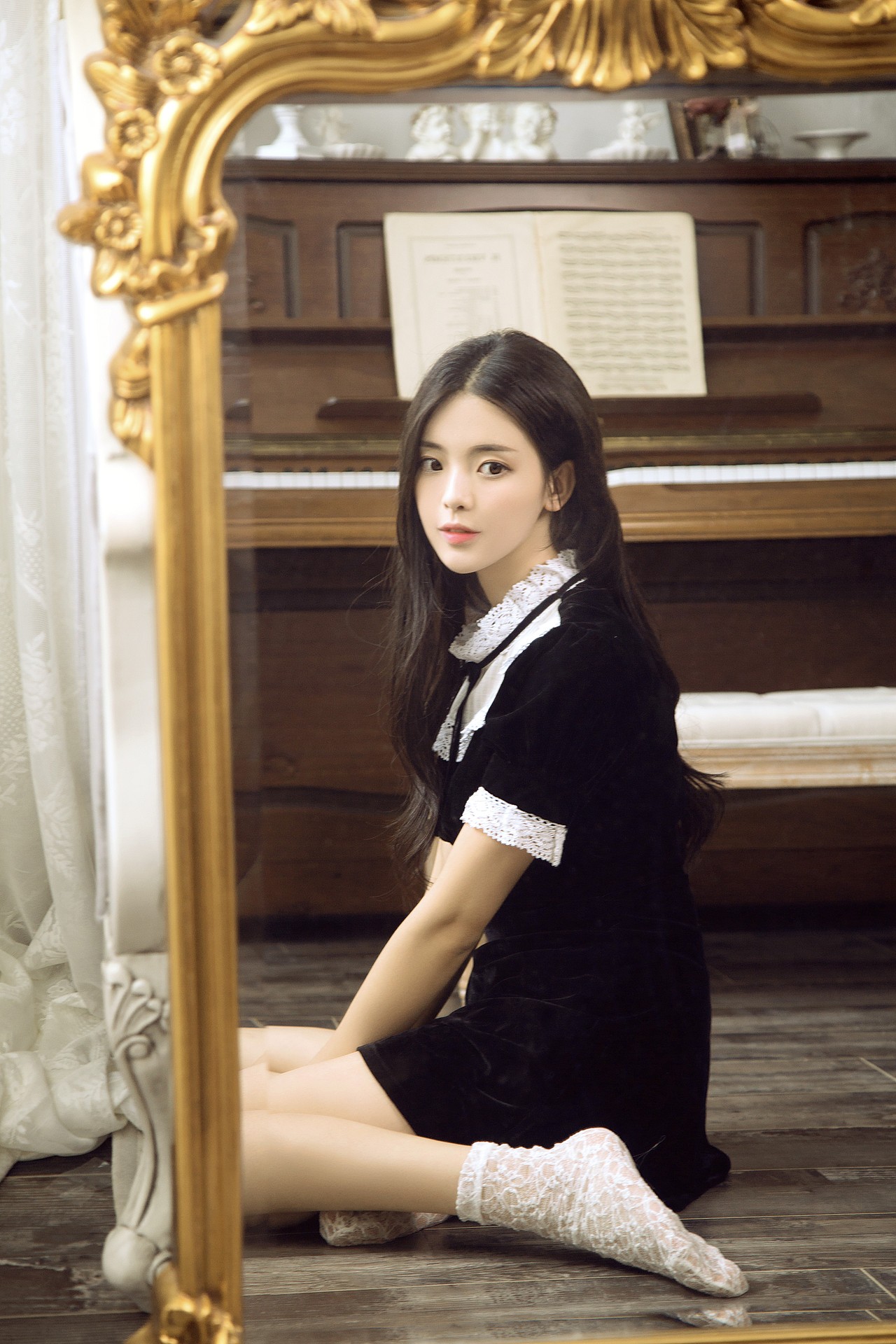 十月初夏季末（图ZOTUwNzU4ODg=） - 人像摄影 - 站酷设计师HannahChu原创素材 - 站酷ZCOOL