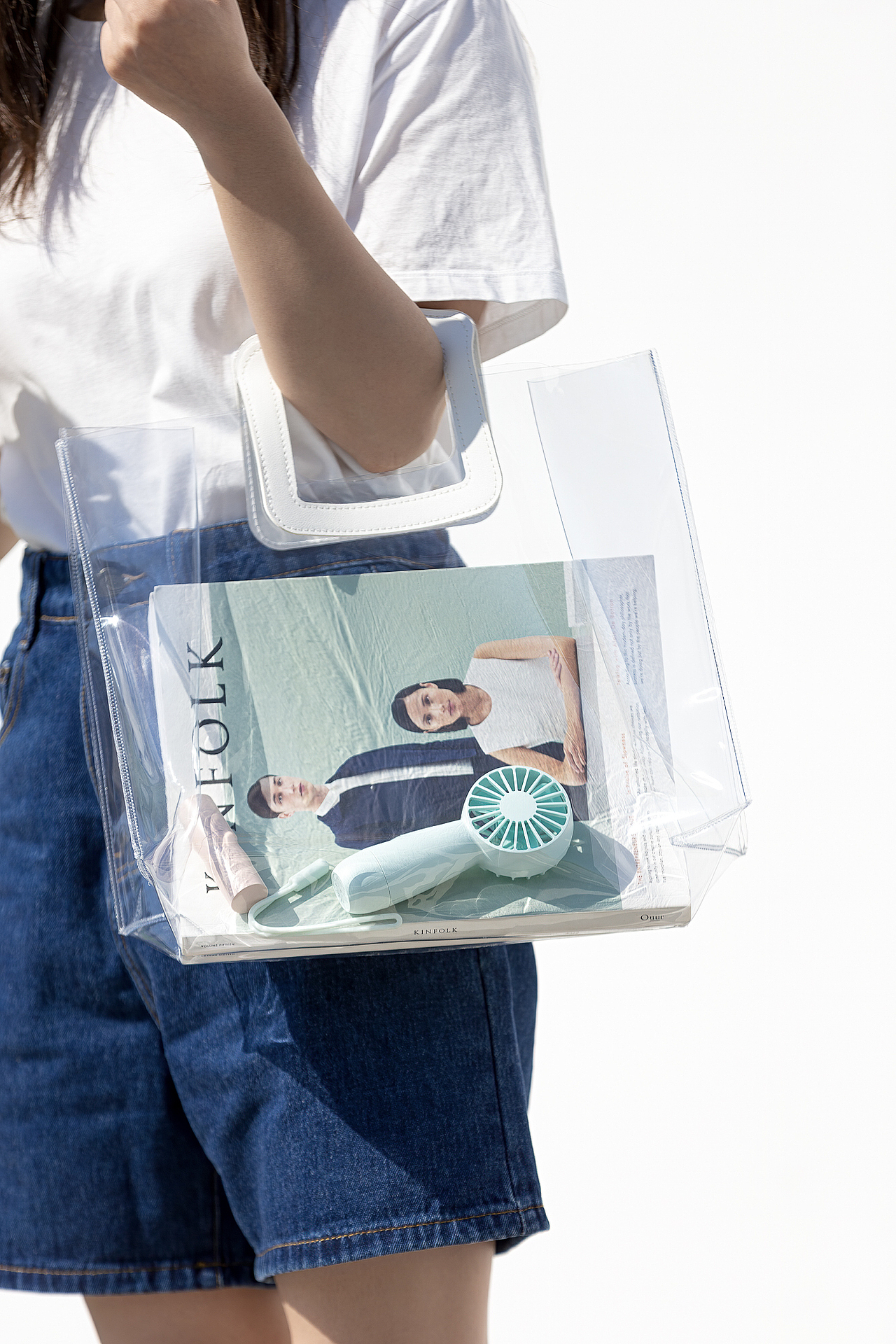 品牌案例丨黑白灰 迷你手持风扇