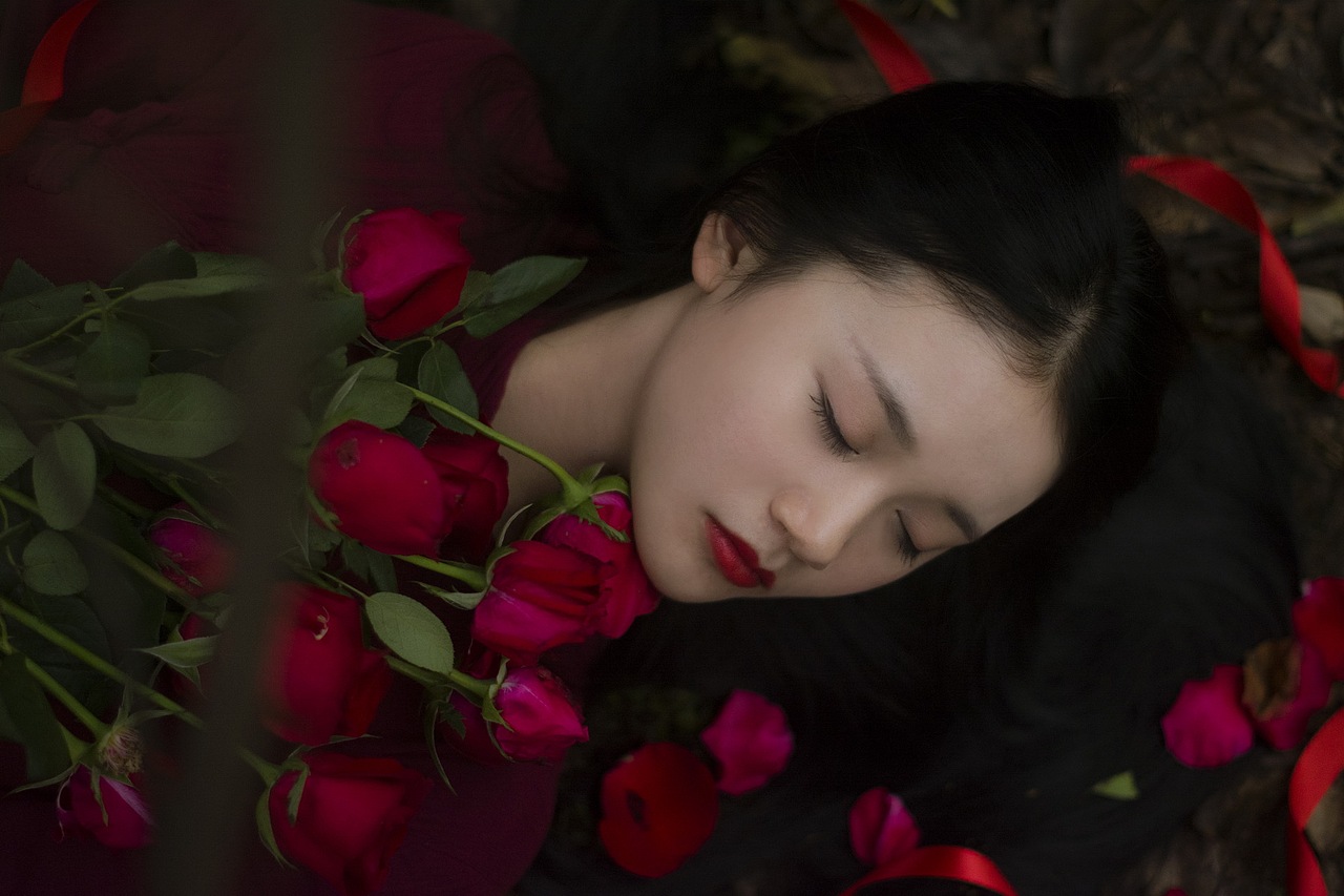 【红】安靖语娜/人像写真摄影/情绪文艺（图ZNjQyNTkwNzI=） - 人像摄影 - 站酷设计师成都摄影安静原创素材 - 站酷ZCOOL