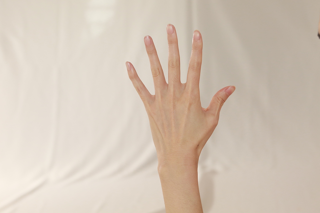 女模 人体 全身 模特 裸模 （未修片）原图（图ZMTA0NzM0NjQw） - 人像摄影 - 站酷设计师常思己过1992原创素材 - 站酷ZCOOL