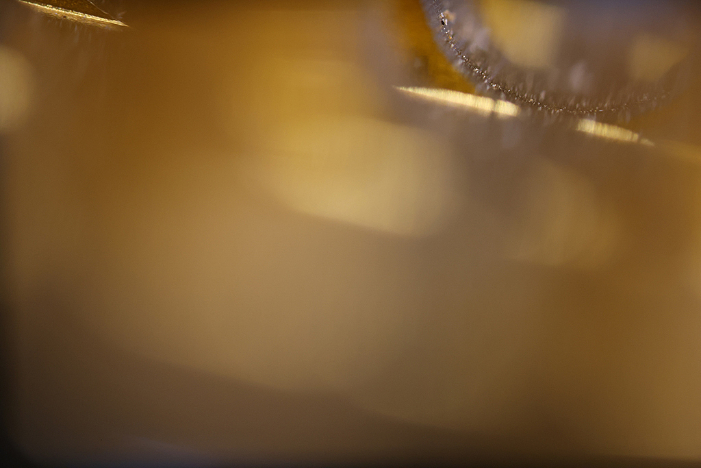 金色背景素材黄金背景素材壁纸下载高清金黄色金属产品