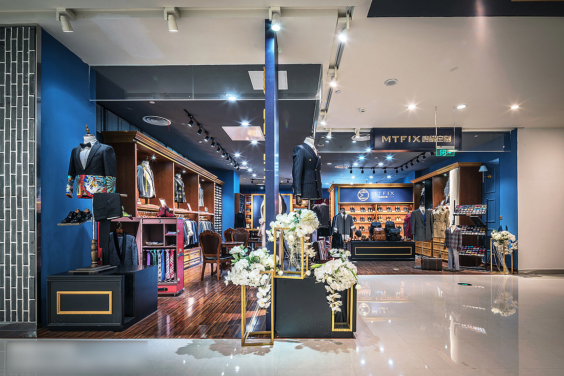 麦梯定制服装男装西装店南京茂业门店装修