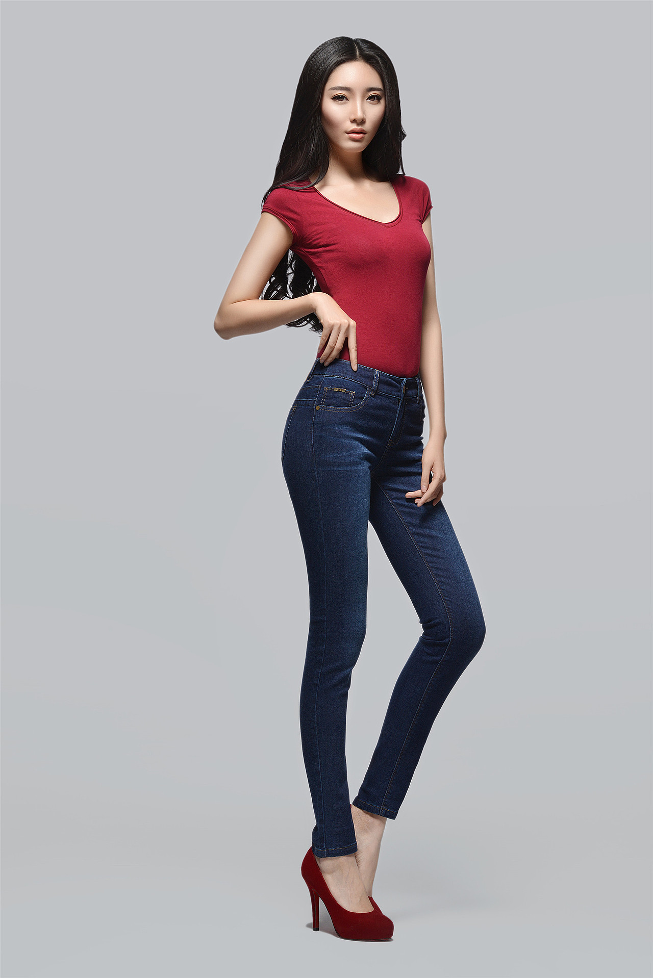 女裤模特拍摄棚内服装拍摄淘宝拍摄