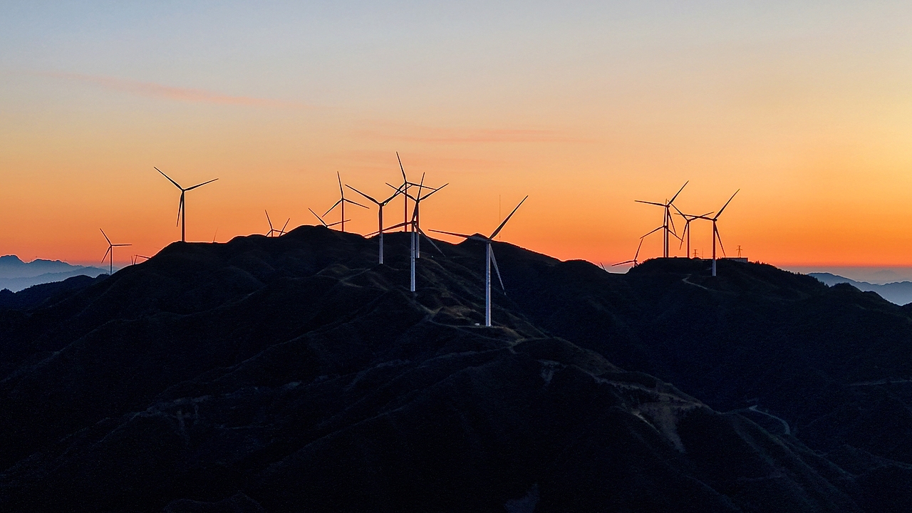 湖南郴州汝城白云仙风电场风光