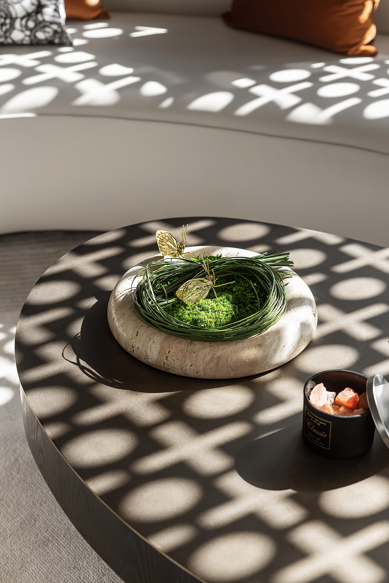 苏州云上流光营销中心