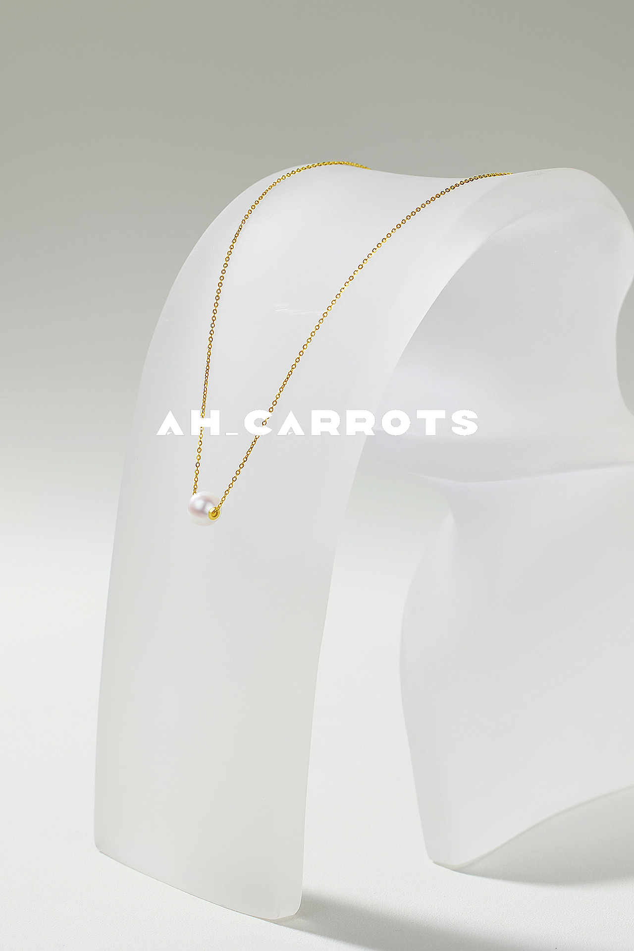 珠宝摄影｜珍珠与光影的重构