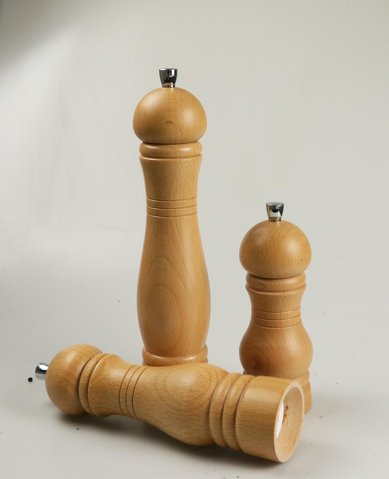 榉木胡椒研磨器（图ZMjA0NDY5MzQ0） - 产品摄影 - 站酷设计师三俩声原创素材 - 站酷ZCOOL