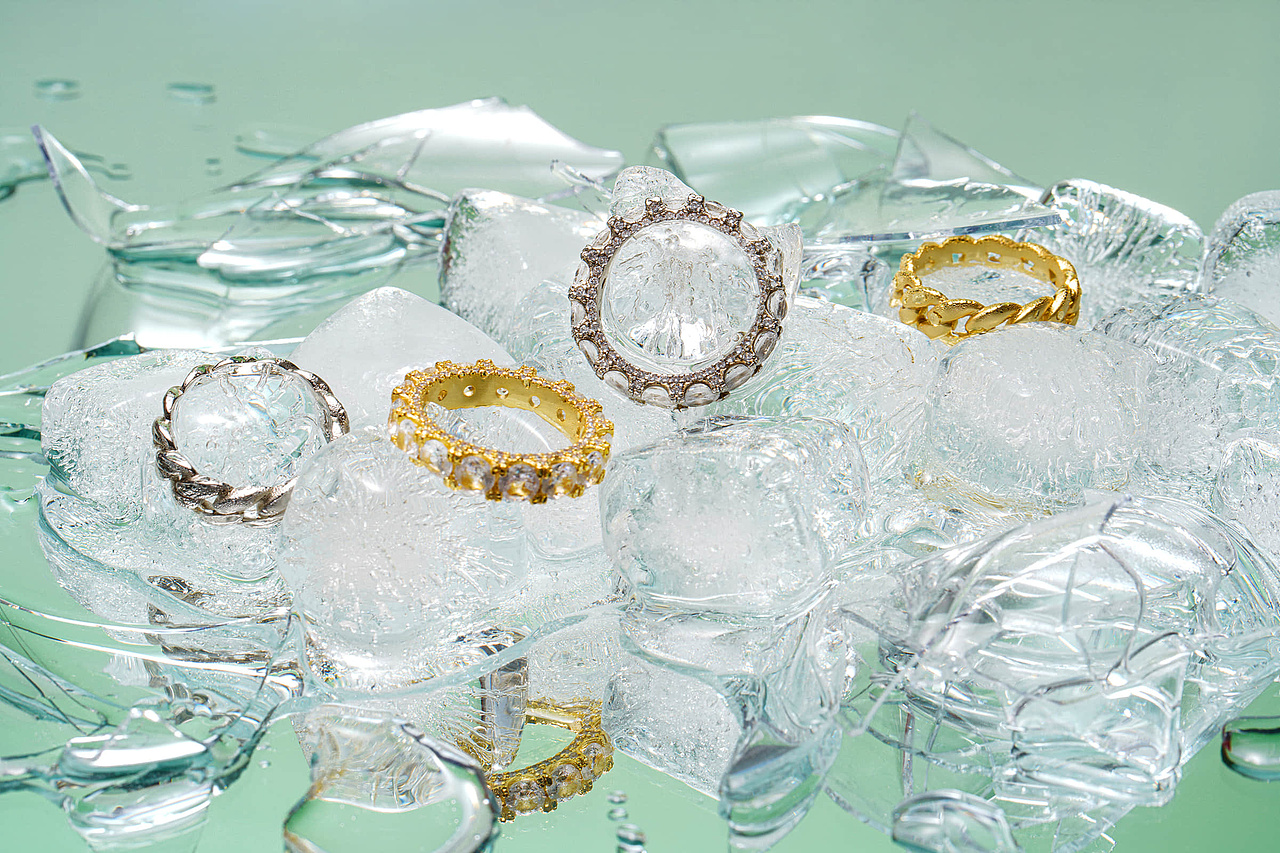 冰与珠宝创意拍摄（图ZMjkxOTgyMzI4） - 产品摄影 - 站酷设计师风洲摄影原创素材 - 站酷ZCOOL