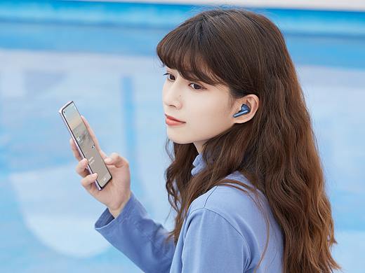 OPPO Enco X蓝色外拍图赏
