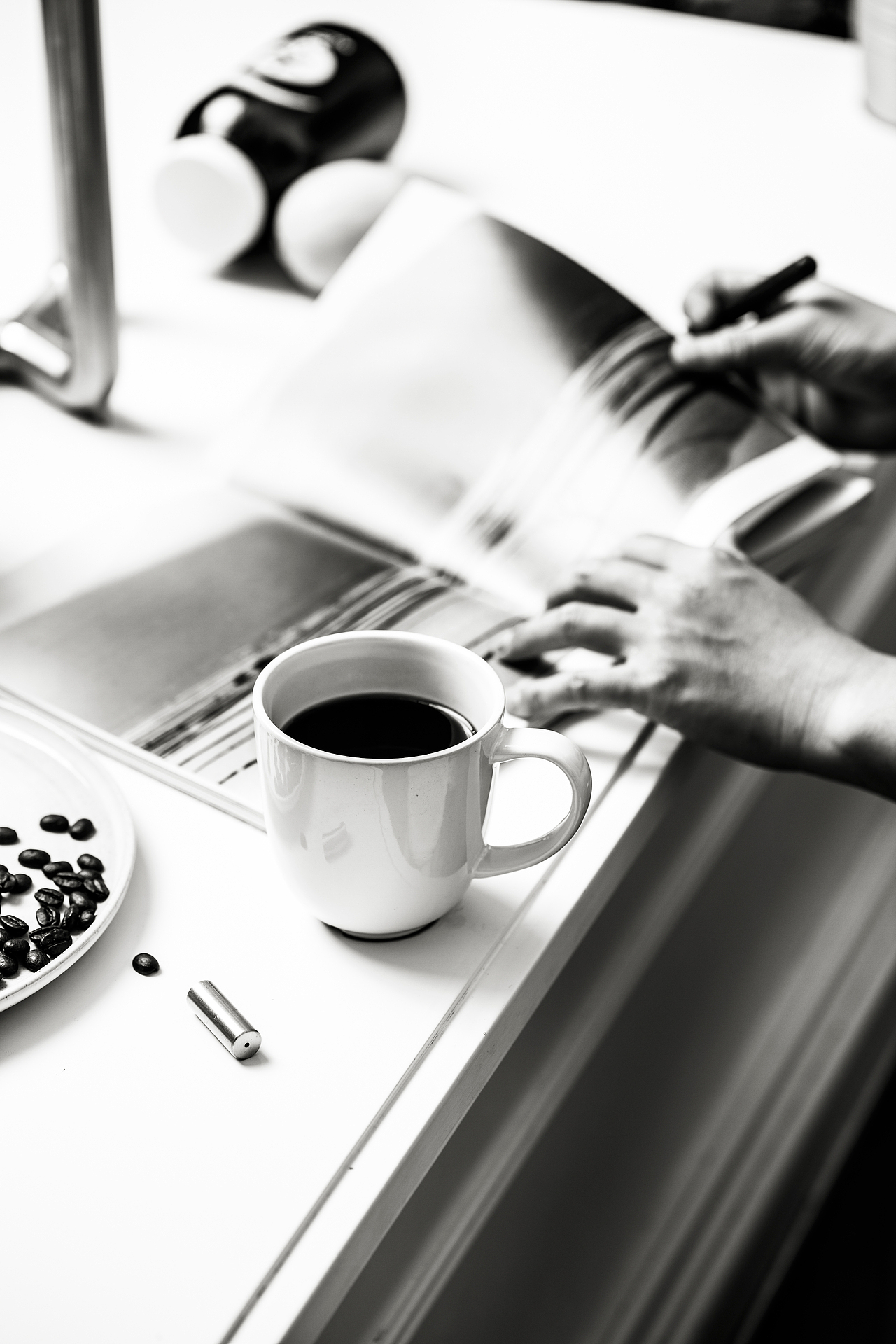 咖啡（一）（图ZMTE2MTExOTE2） - 产品摄影 - 站酷设计师野人高摄影工作室原创素材 - 站酷ZCOOL