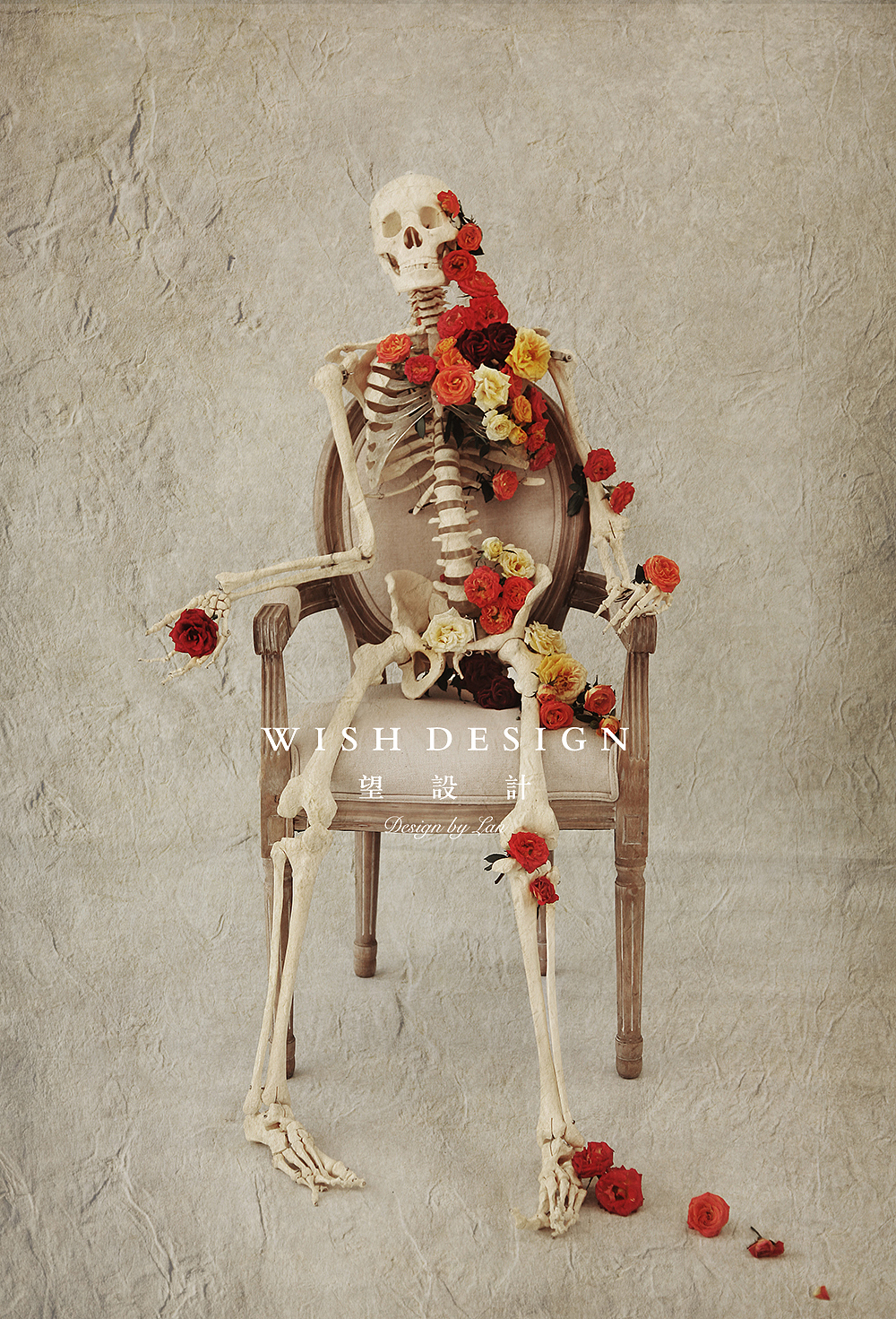 万圣节的婚纱照拍出来是这样的，难道是相机被附身了么