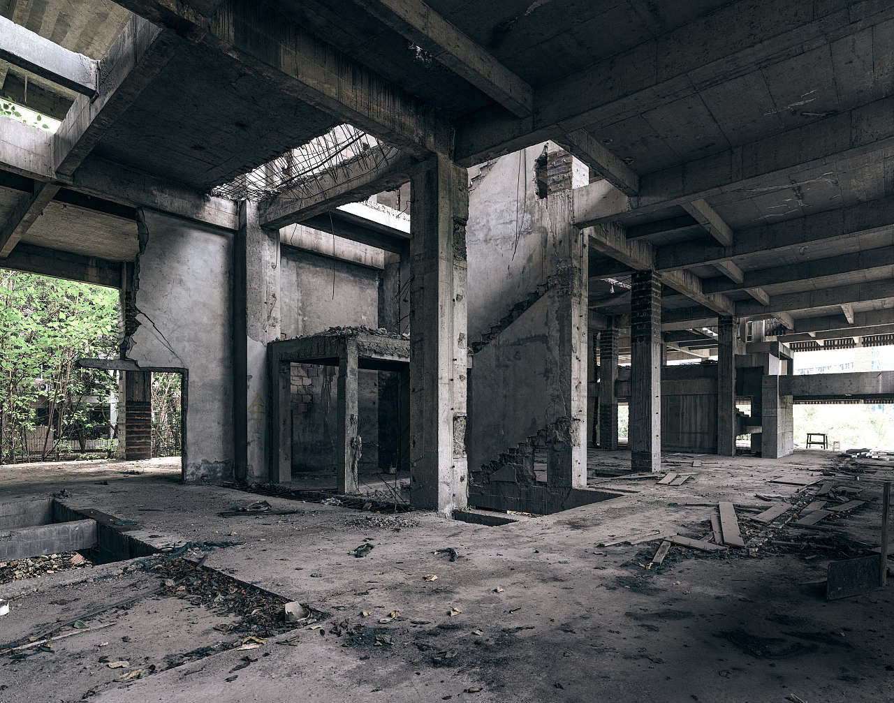 烂尾楼 之 华西普济医院