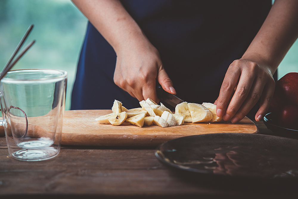 美食手账--冰凉的水果酸奶杯
