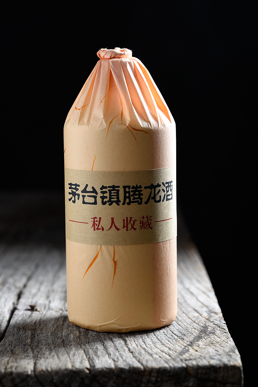 白酒拍摄（图ZMTE0ODM5ODcy） - 产品摄影 - 站酷设计师摄影师董名扬原创素材 - 站酷ZCOOL