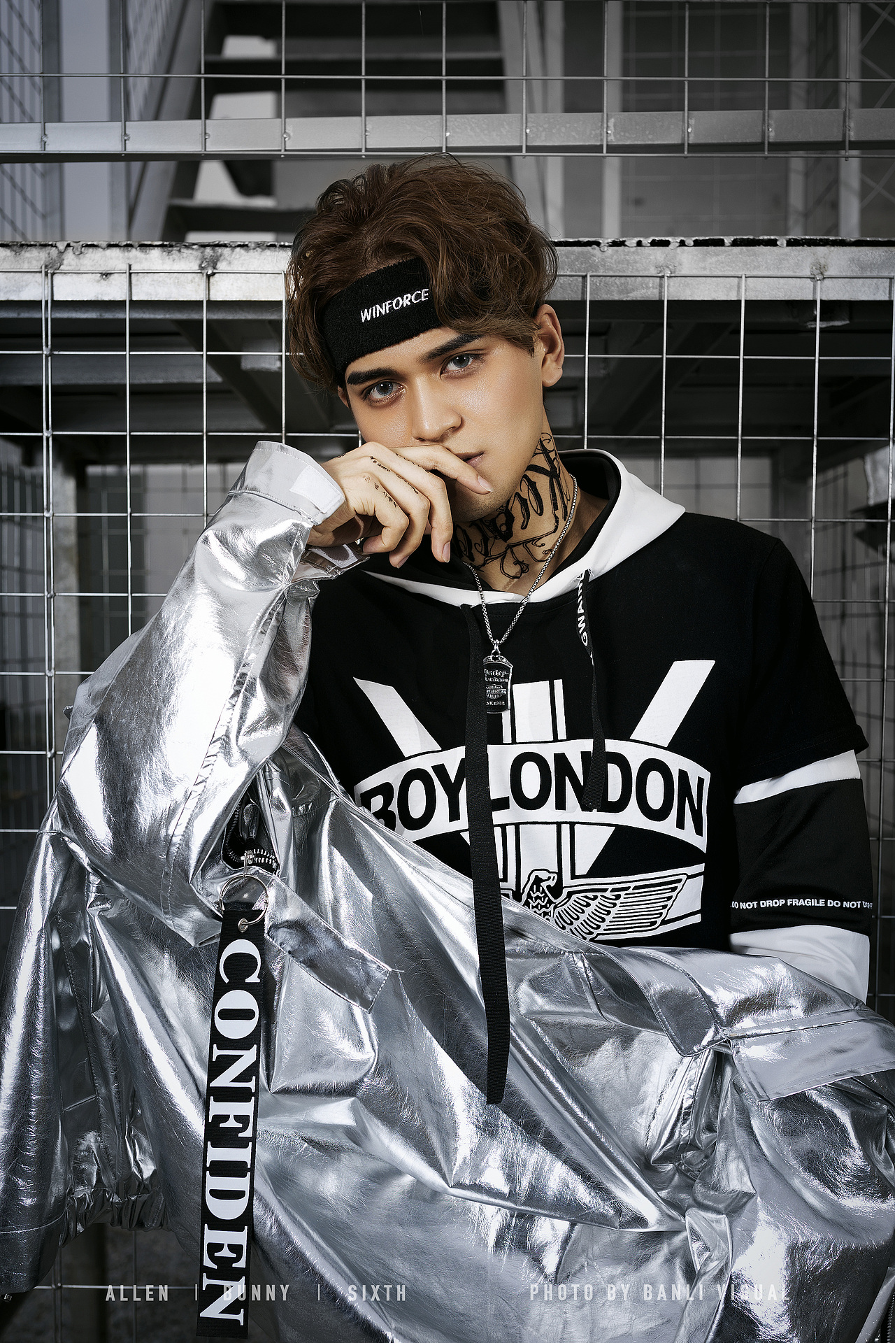 潮牌（图ZMTE0NjMwMjY0） - 时尚/艺术摄影 - 站酷设计师板栗制片原创素材 - 站酷ZCOOL