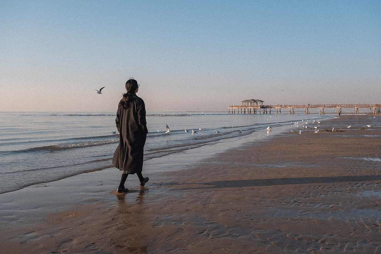 晨曦初露，夕阳西下，我们一直在追寻自己内心的光芒（图ZMzMzOTg2MTg4） - 人像摄影 - 站酷设计师修图师张欢原创素材 - 站酷ZCOOL