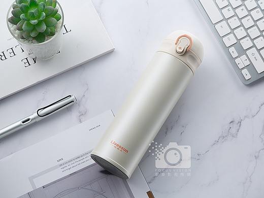 保溫杯彈跳蓋（個(gè)人主頁-ZMzQ4MzE2MTI=） - 產(chǎn)品攝影 - 站酷設(shè)計(jì)師聚象影視傳媒1原創(chuàng)素材 - 站酷ZCOOL