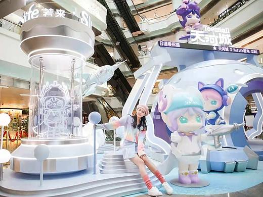 天河城卡通IP若来主题美陈DP点位玻璃钢雕塑落地完成