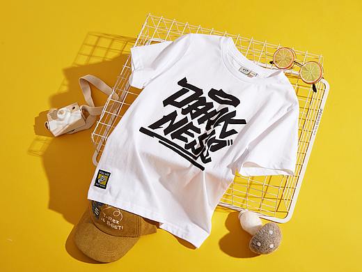 创意组合图 儿童服装平铺拍摄