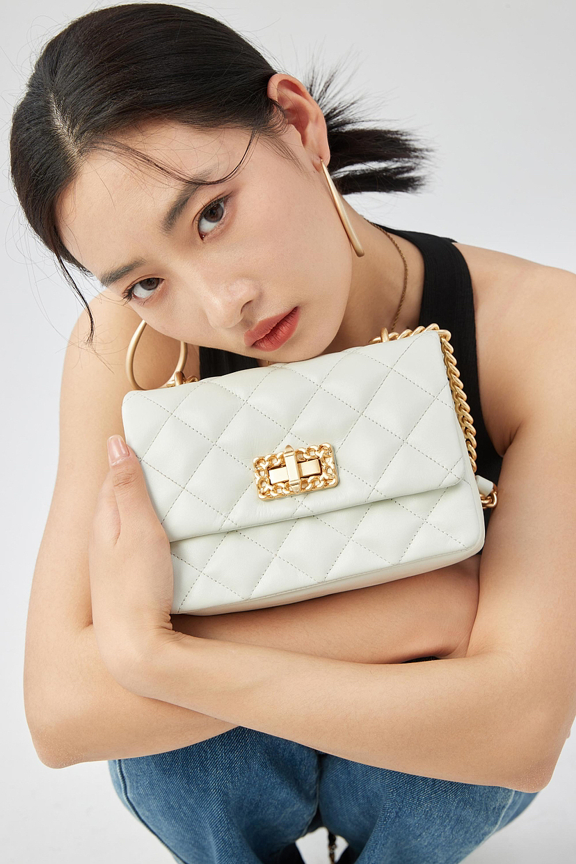 深圳女包摄影,包包模特图拍摄,饰品模特图