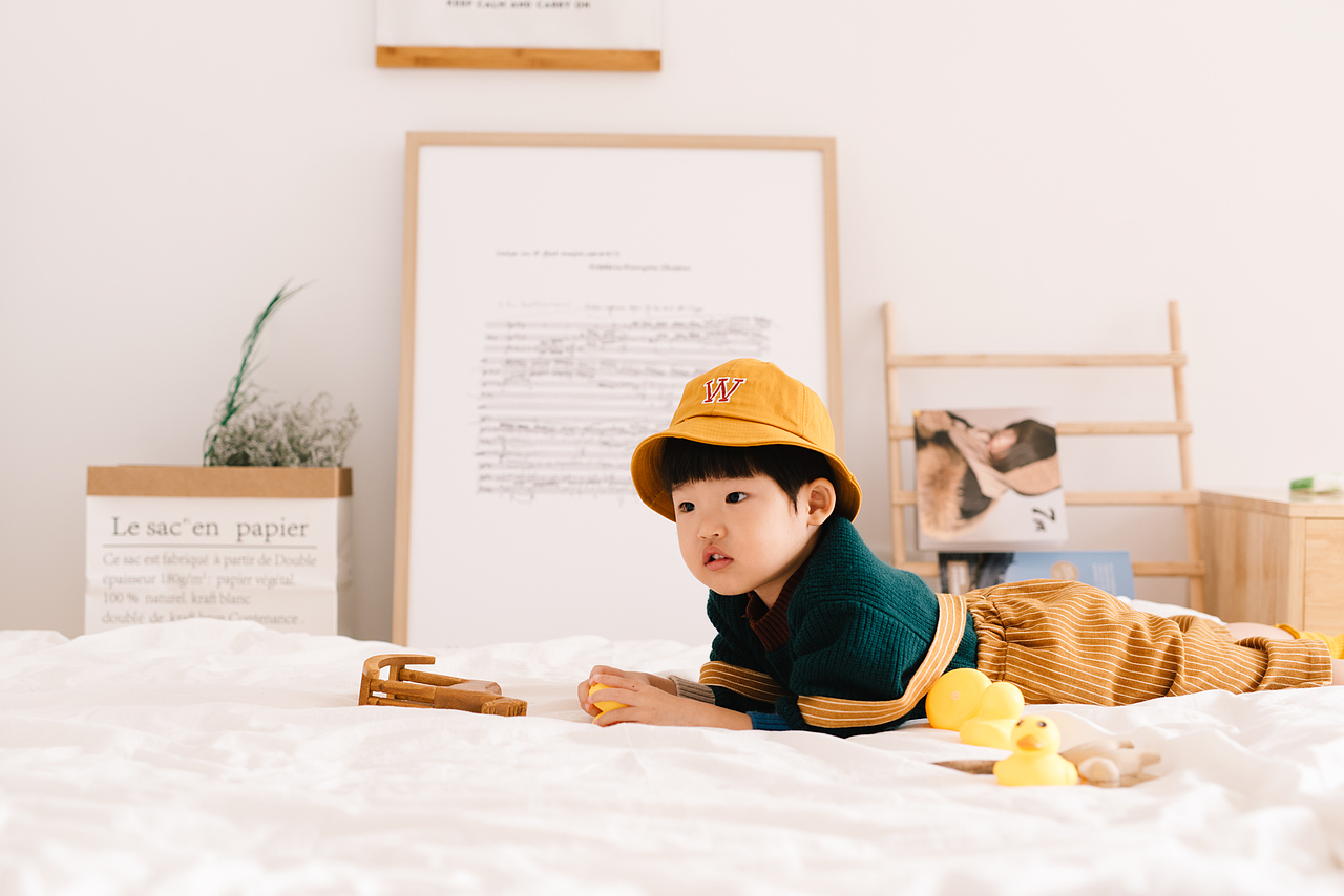 你是初冬的那一抹亮色