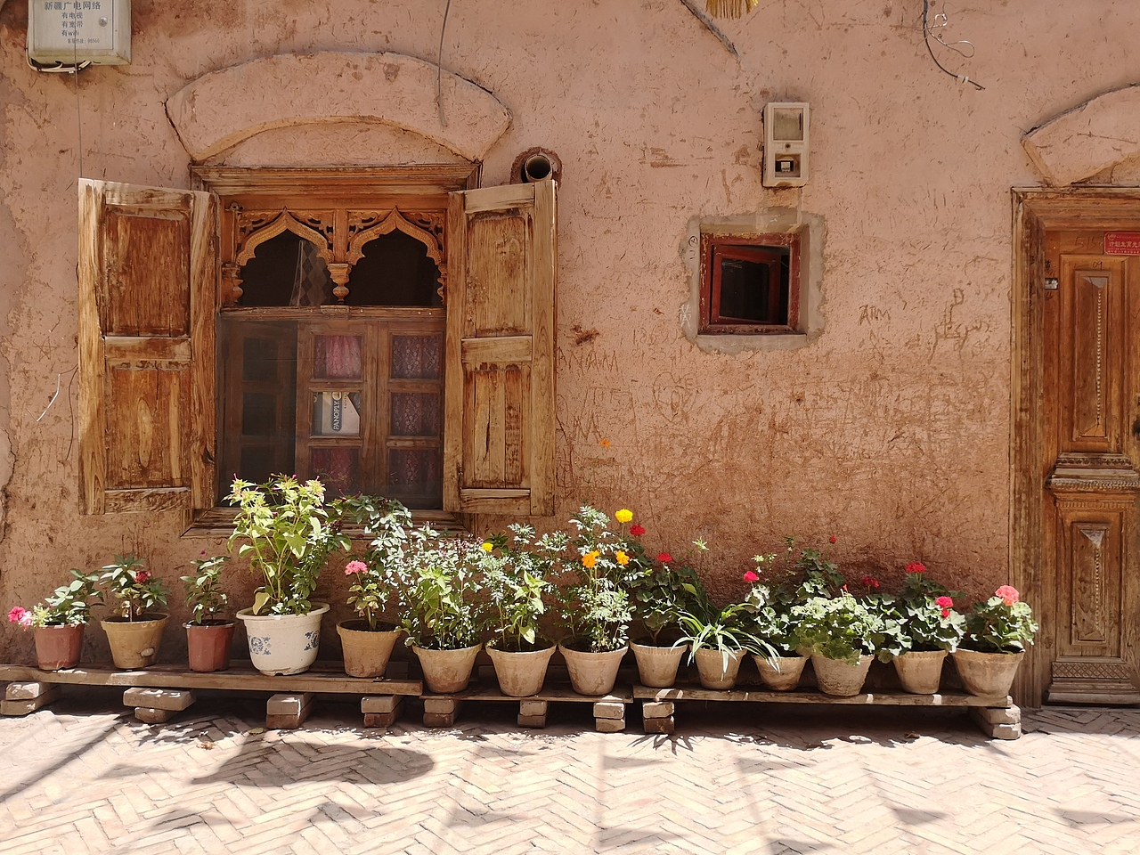 何不到新疆喀什的街头逛一逛,感受那异域风情