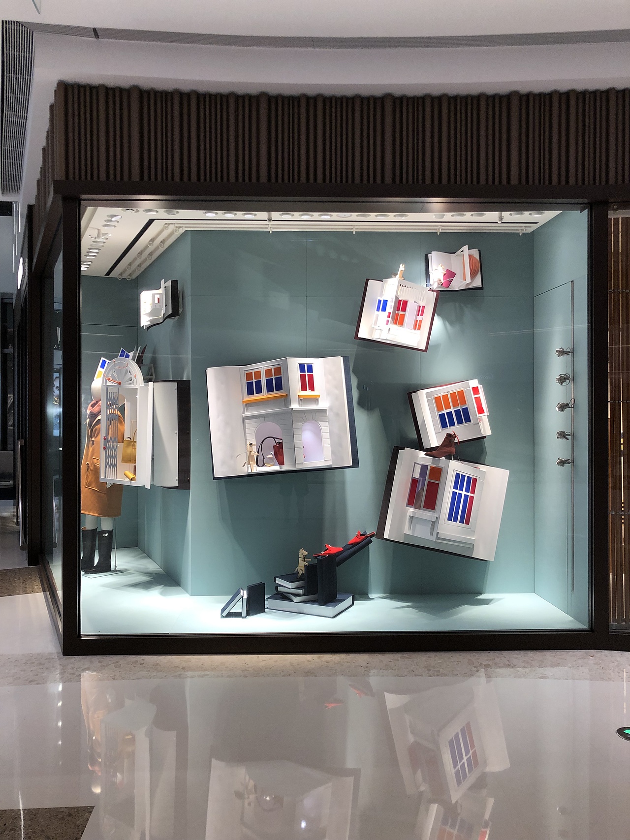 爱马仕厦门festival metiers橱窗设计