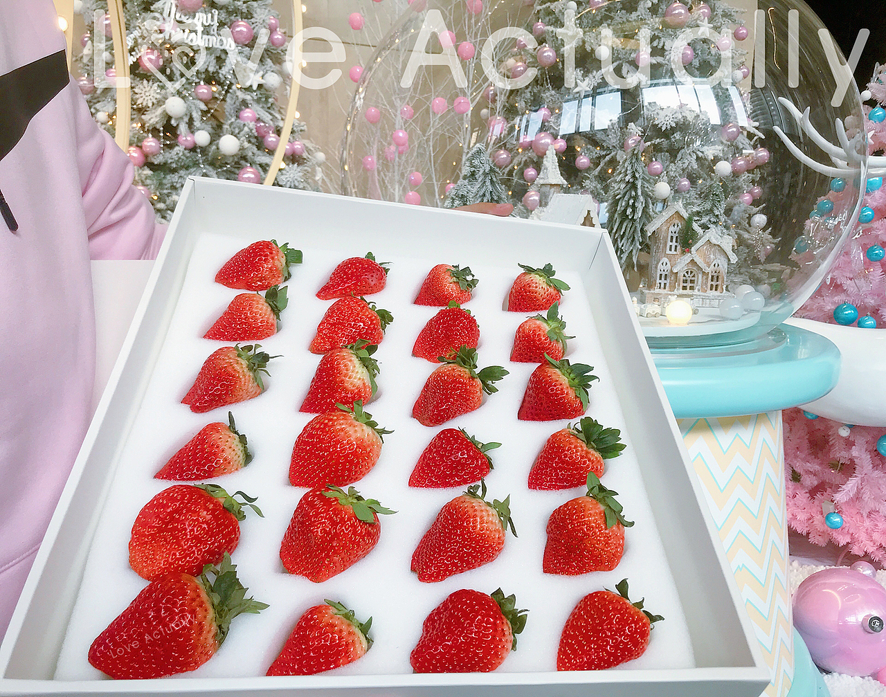 真爱至上 草莓产品包装